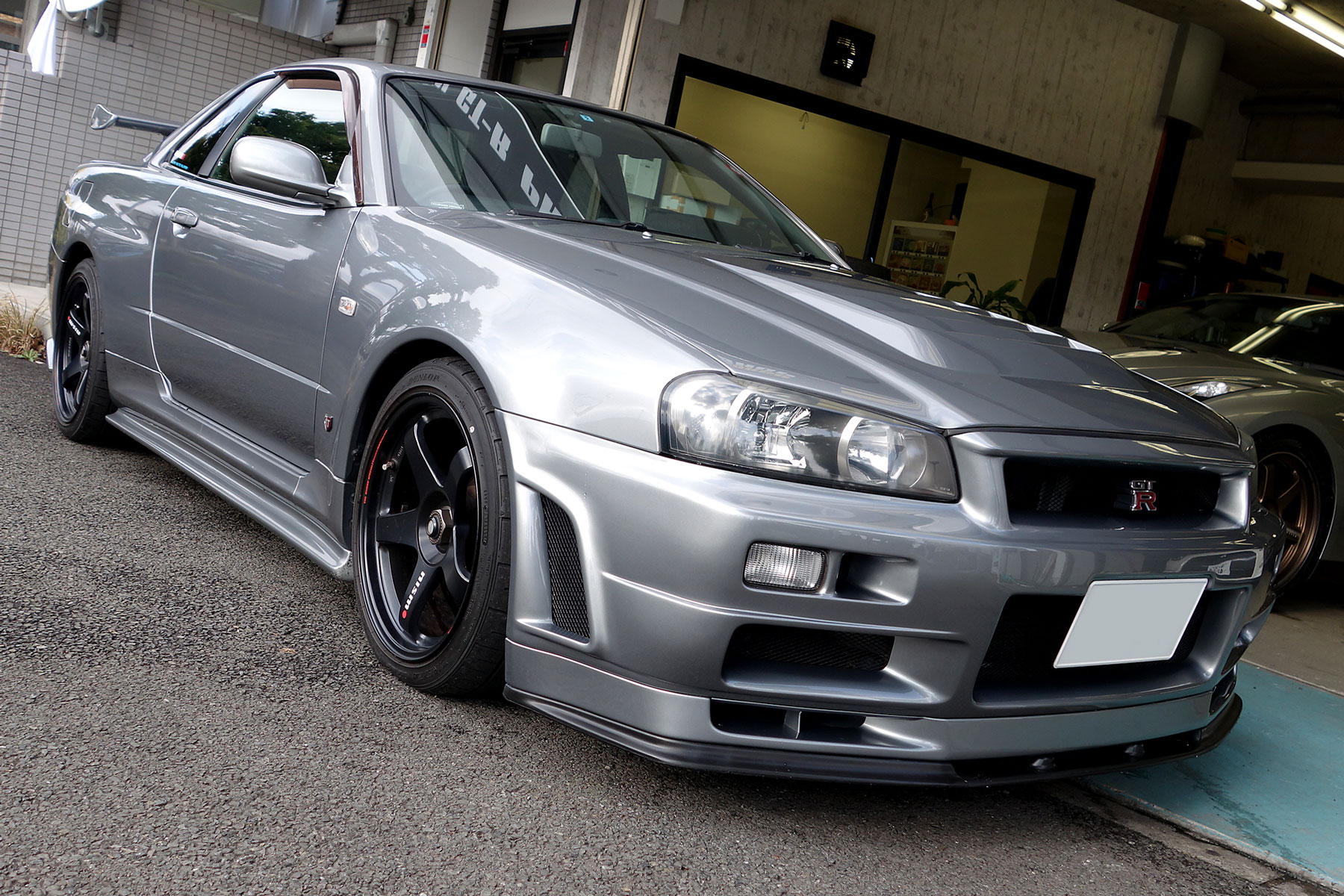 オートアート1/18NISMO R34 GT-R カーボンボンネット仕様【新品