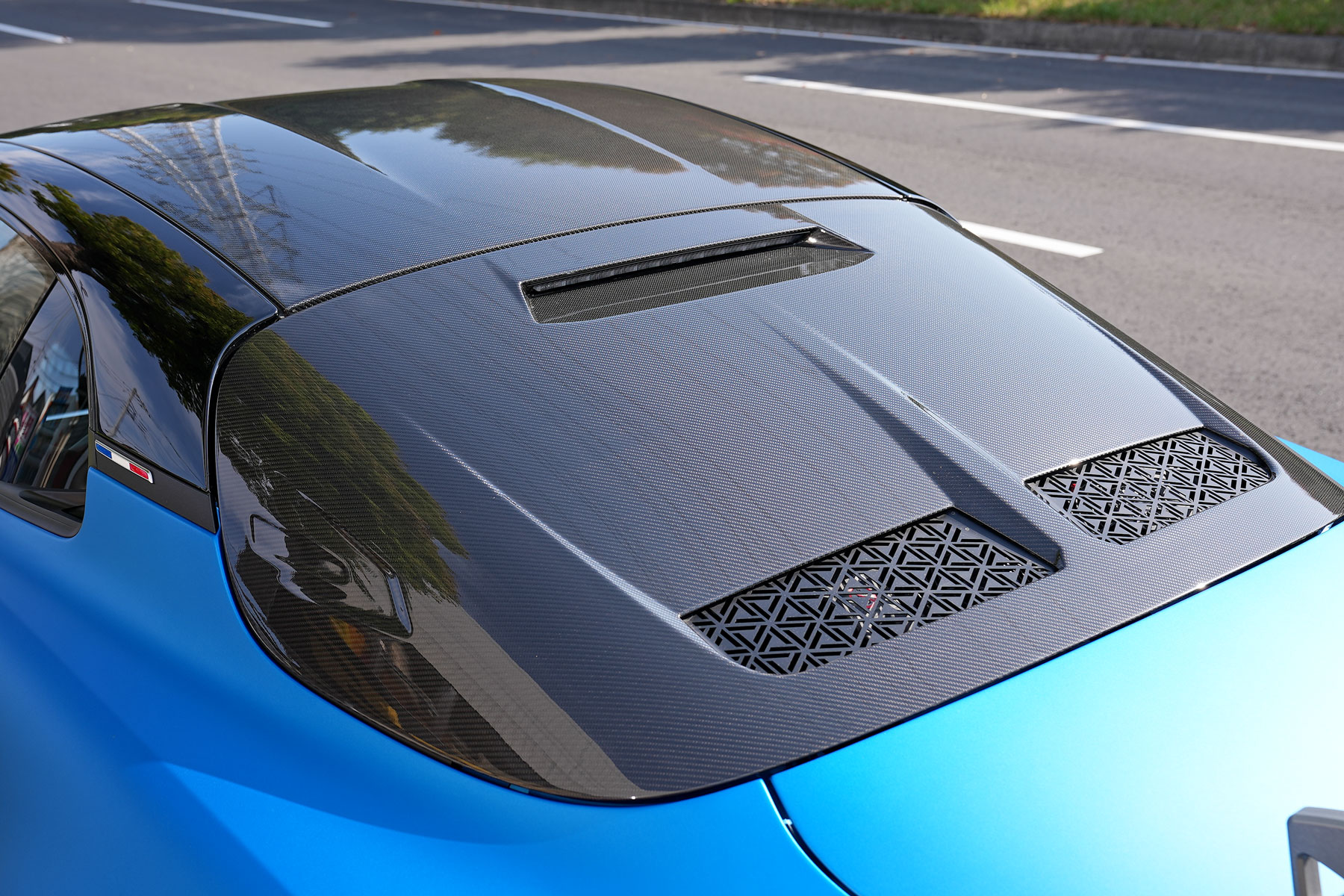 A110Rカーボンリアパネル