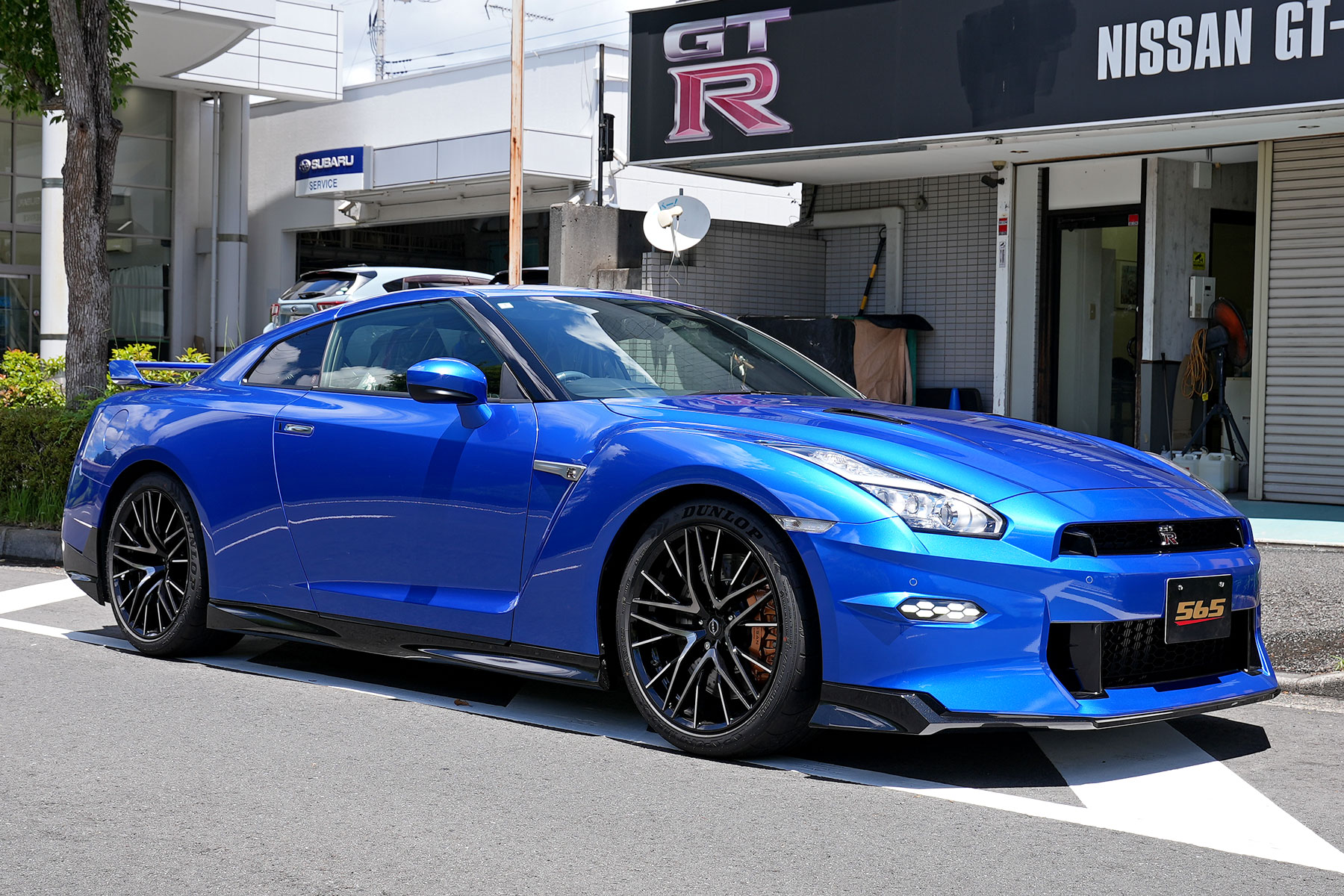 日産GT-R最終型 登録済未使用車