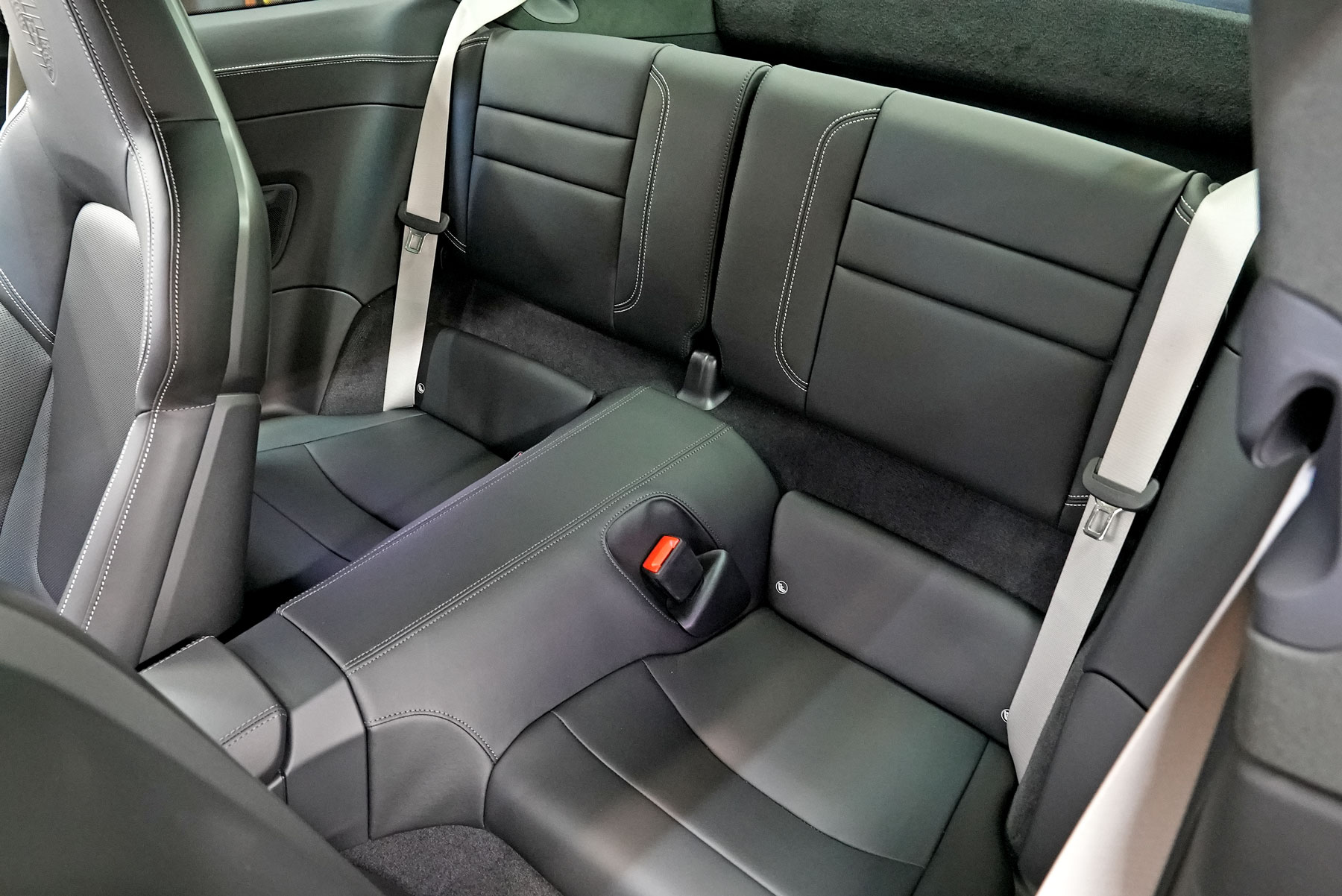 株式会社565 横浜の高品質中古車専門店