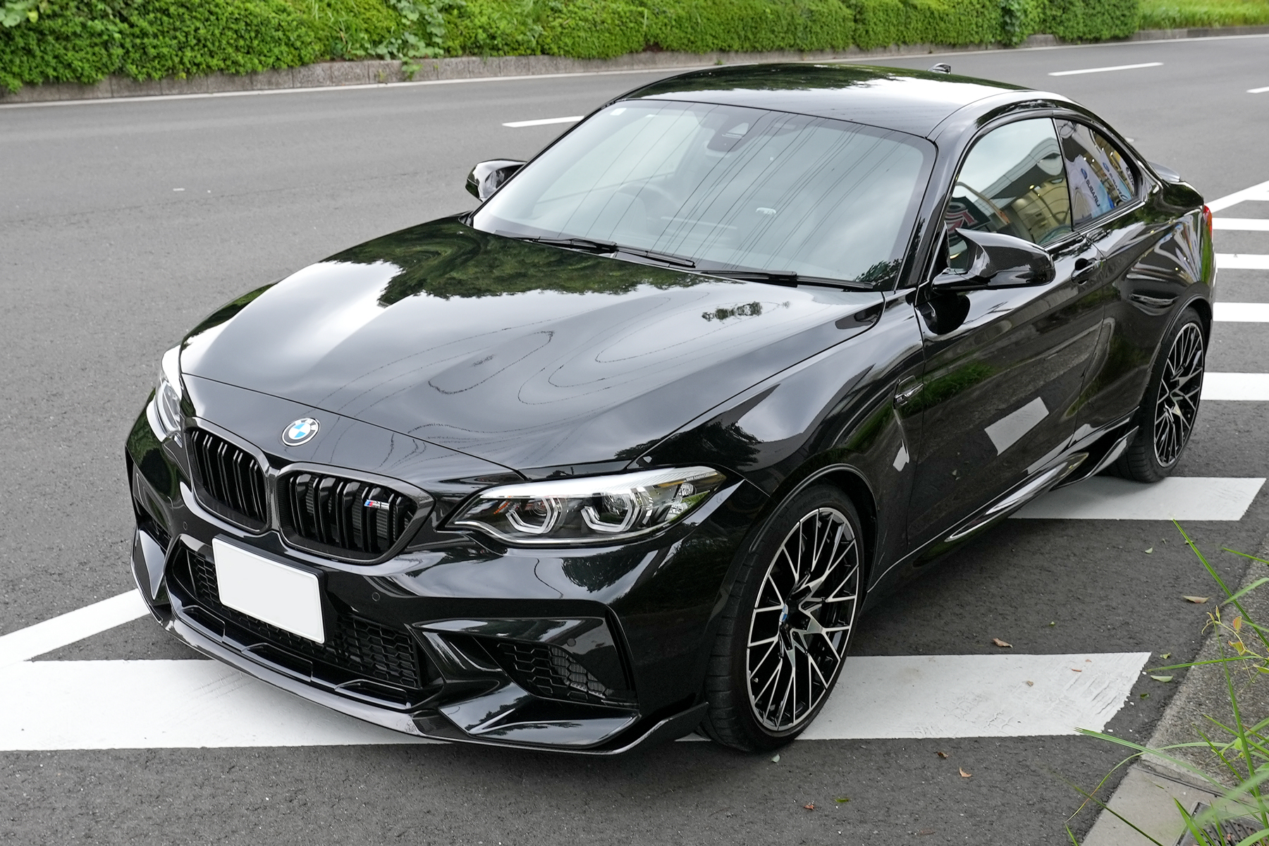 DSC09402a 高品質中古車専門店_株式会社565