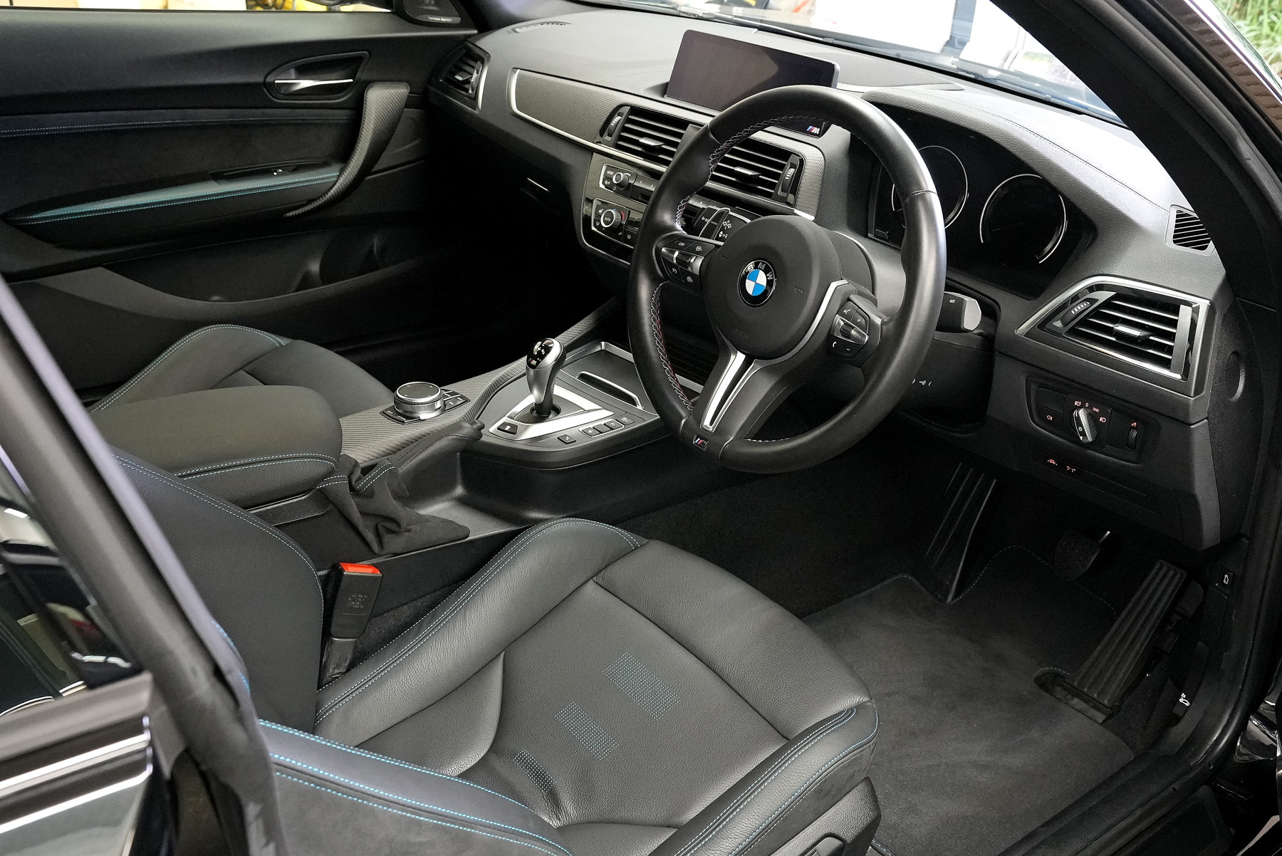 DSC09424a F87M2コンペティションの内装