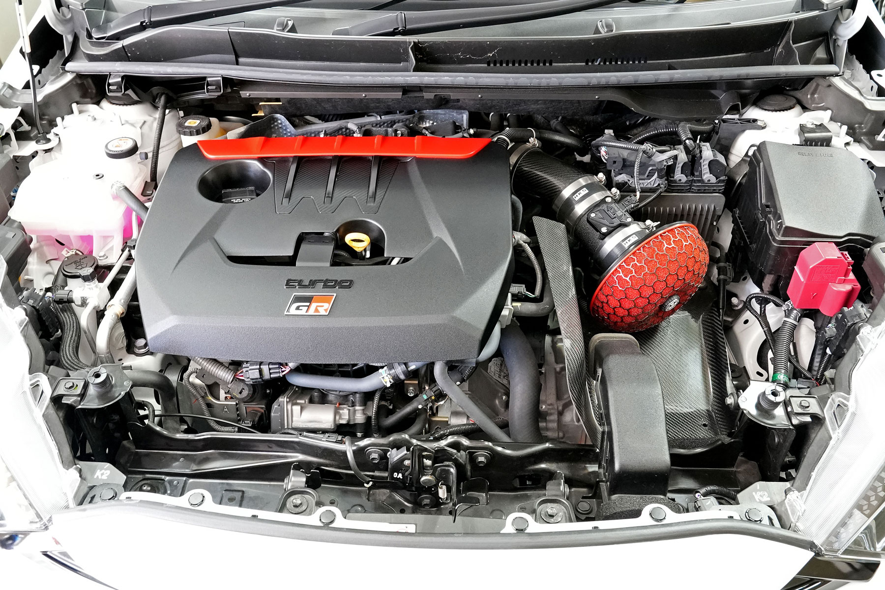 GRヤリス RZハイパフォーマンス HKSカーボンレーシングサクション