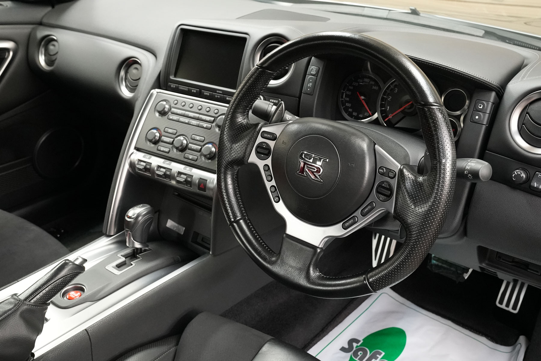 R35GT-R 初期型 ダッシュボード交換